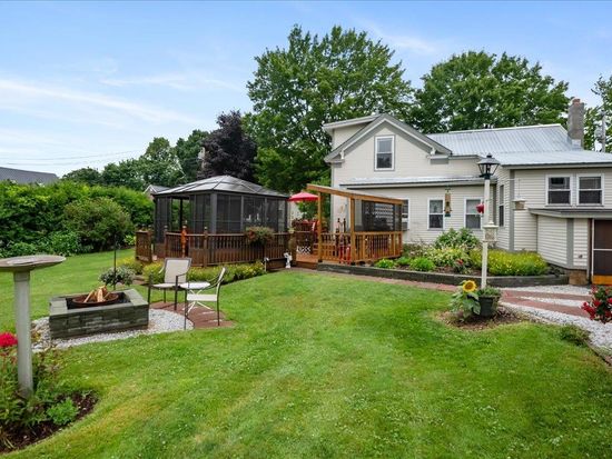 16 4th Street, Swanton, VT 05488