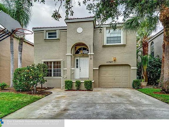 2nd image of 11747 SW 1st St