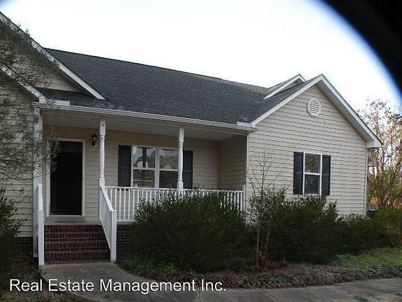 2nd image of 113 Sierra Dr