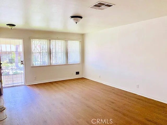 9459 Workman Ave — Photo 4