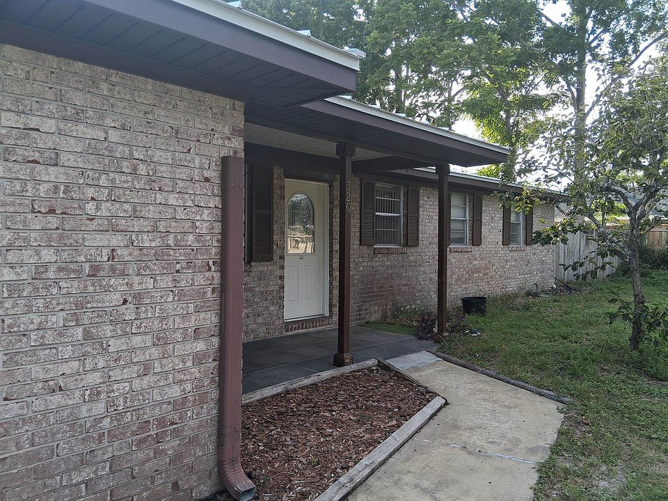1st image of 320 Lobelia Rd