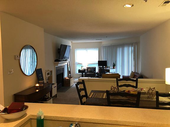 4th image of 1108 Buckingham Station Dr APT 1A