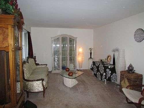 4th image of 2722 Bristol Ct
