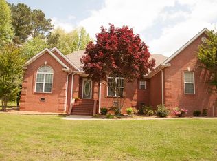 211 Ridgecliff Dr, Florence, AL 35634