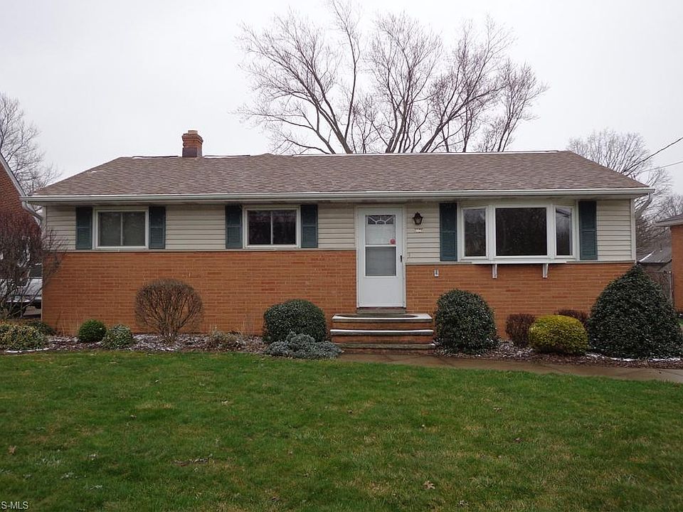 1st image of 18041 Strongsville Blvd