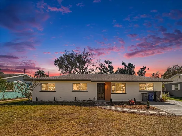 6907 11th Ave NW, Bradenton, FL 34209