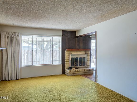 3rd image of 3927 W Frier Dr