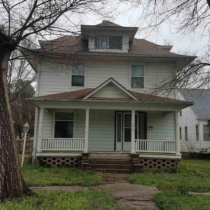 1st image of 715 S Washington Ave