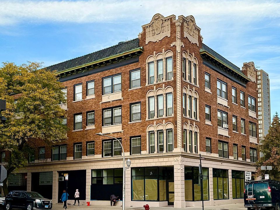 1st image of 5309 N Winthrop Ave APT 319