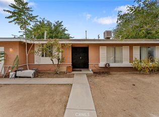 16201 Chestnut St, Hesperia, CA 92345