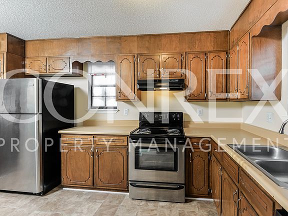 3rd image of 5297 Stablehouse Ln