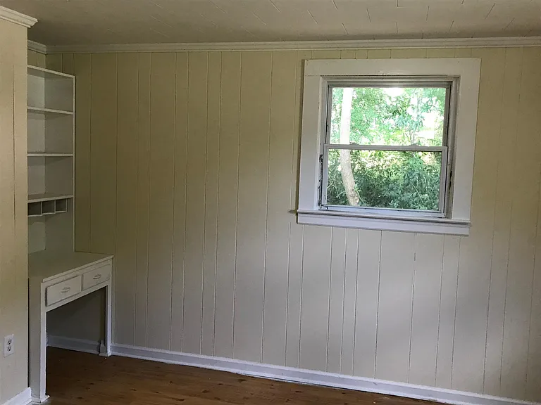 921 Lincoln St — Photo 10