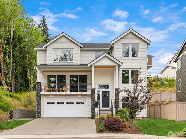1762 NE Crystallia Court, Poulsbo, WA 98370