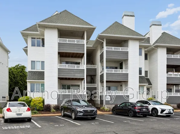 155 Atlantic Ave Unit C, Hampton, VA 23664