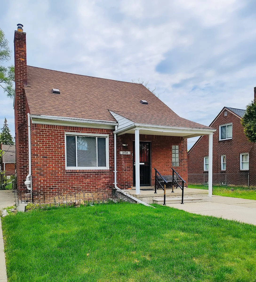 Building Photo - 16516 Saint Marys St