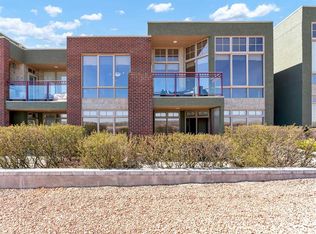 16 SW Palisades Mews NE, Medicine Hat, AB T1C2B5