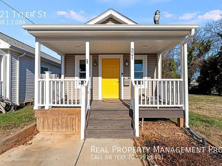 321 Tyler St — Photo 22