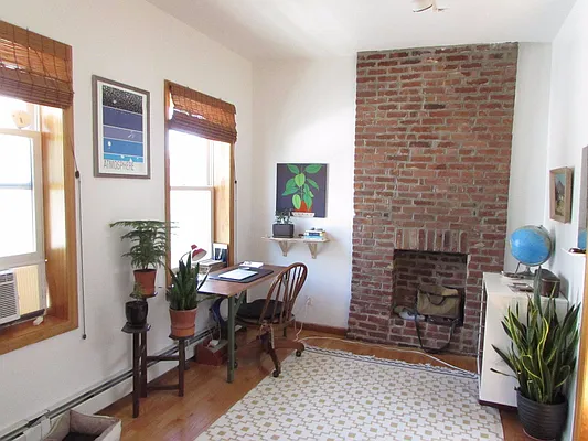 Rented by Tyler Vincent Real Estate Inc | media 20