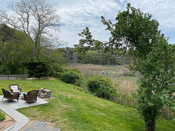 3rd image of 29 Sugar Hill Dr