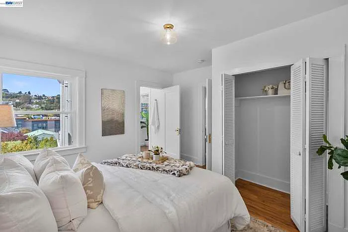 274 Staples Ave — Photo 27