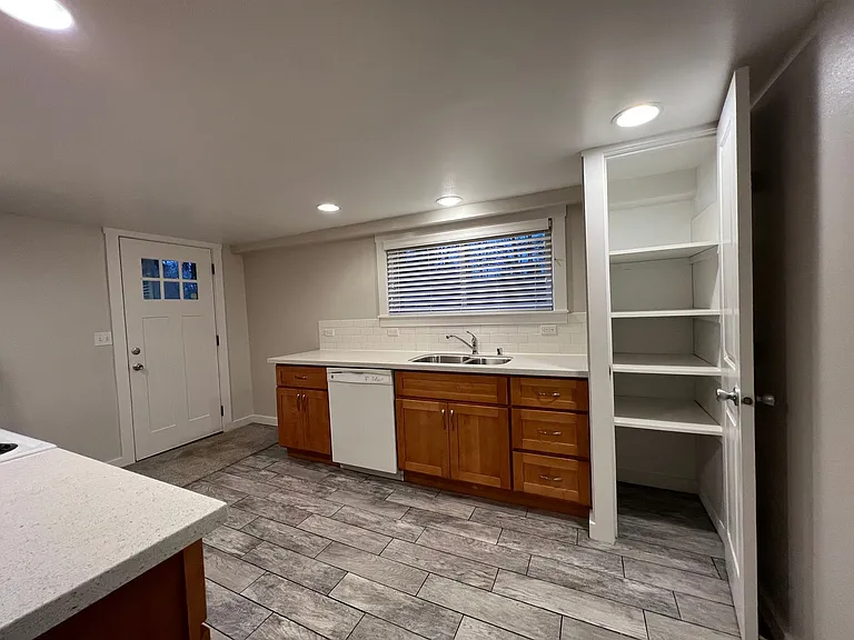 15822 SE 128th St — Photo 20