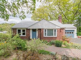 45 Caldwell Rd, Waltham, MA 02453