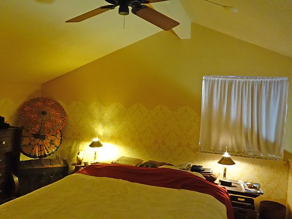 Bedroom 13 x 15 in loft