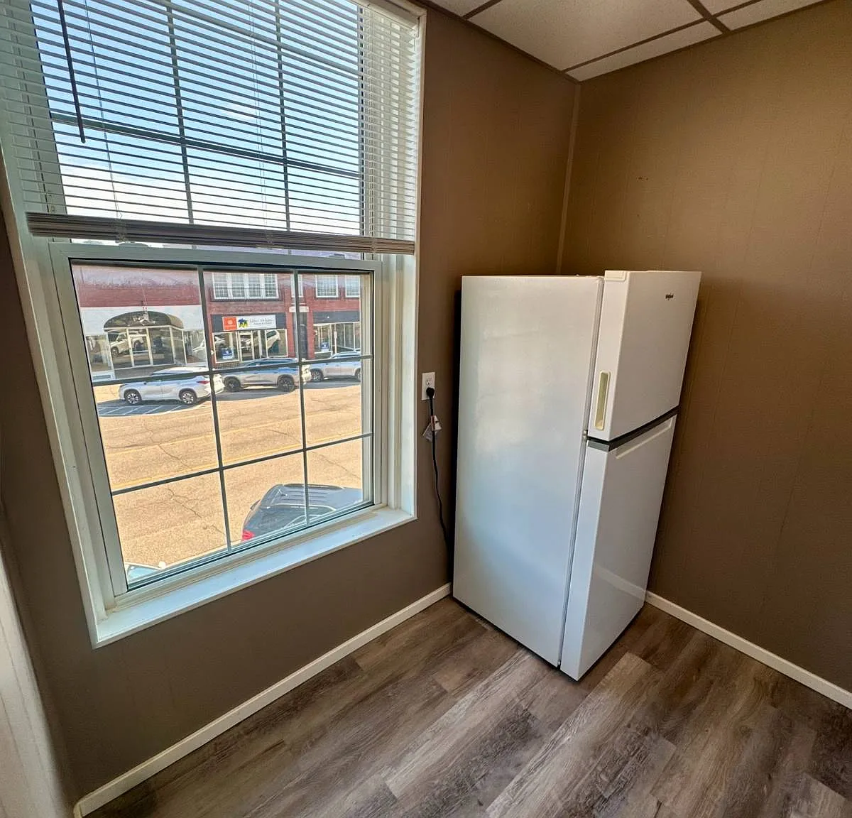 1 bed, 1.0 bath, $1,000 — Photo 4