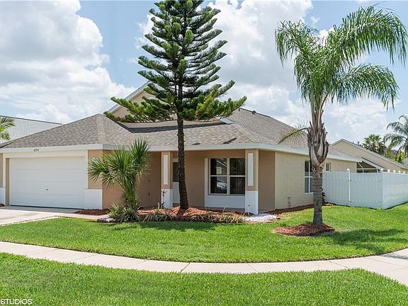 2nd image of 6734 Bouganvillea Crescent Dr