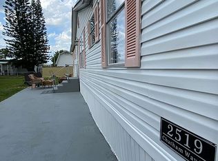 2519 Chatham Way NE, Palm Bay, FL 32905