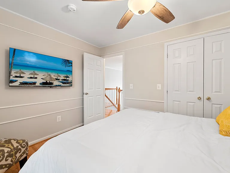 Westwood Pl — Photo 30