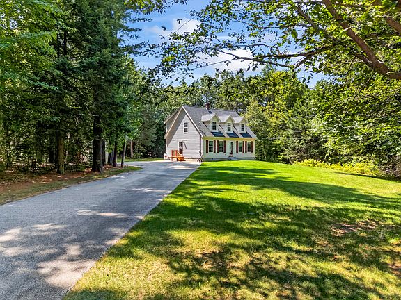 2nd image of 152 Sand Pond Road
