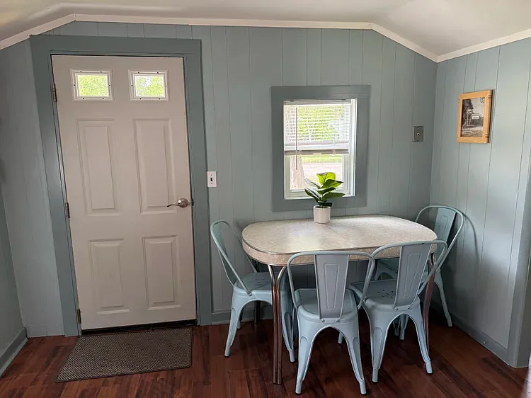 2 bed, $1,200 — Photo 3