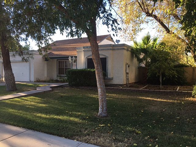 1st image of 1363 E Stephens Dr