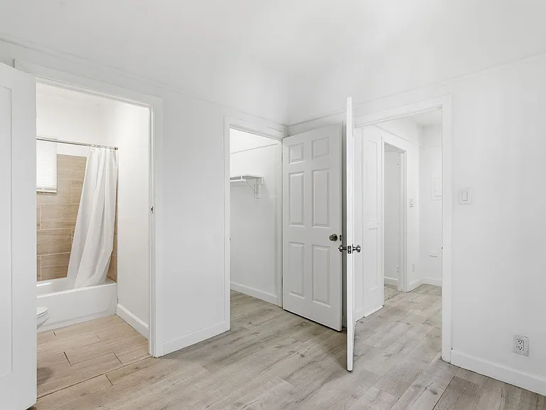 1426 S Bonnie Brae Street — Photo 6