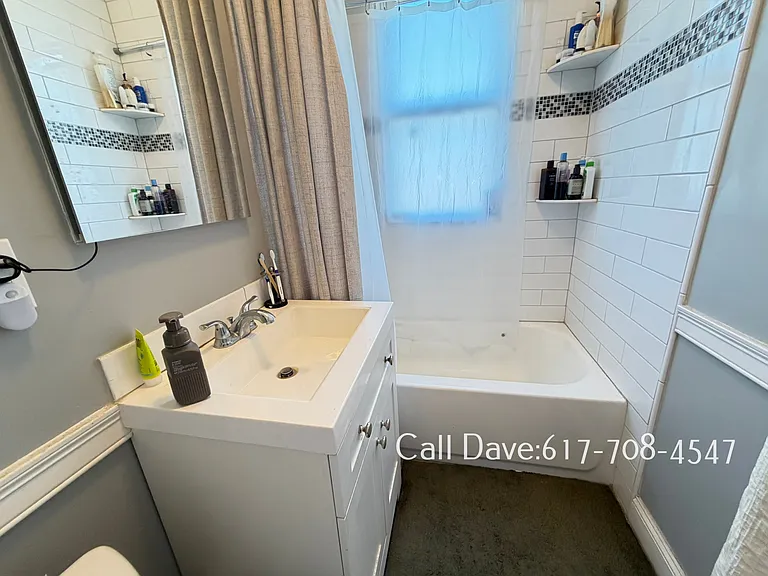 18 Quint Ave #3 — Photo 7