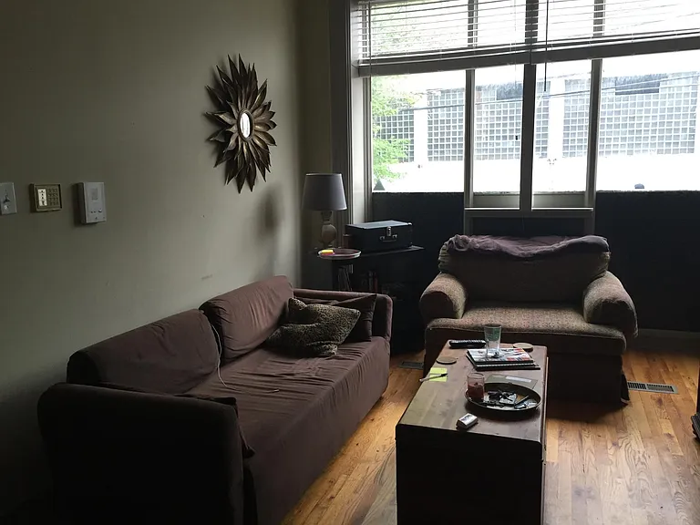 633 N 20th St #1F — Photo 1