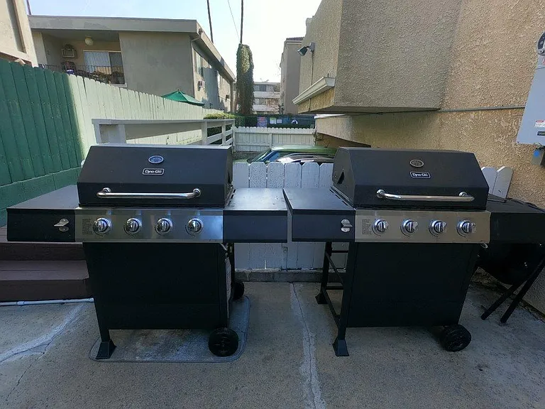 Outdoor barbeques at Tilden 2 Apartments.