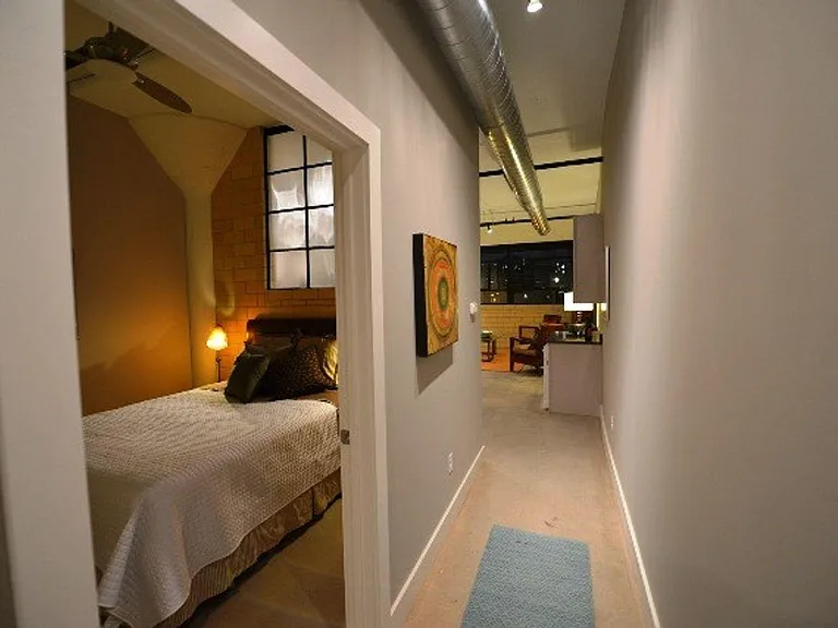 Laclede Lofts — Photo 9