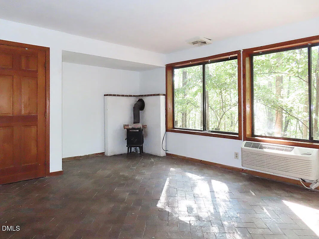 2 bed, 2.0 bath, 952 sqft, $1,125 — Photo 4