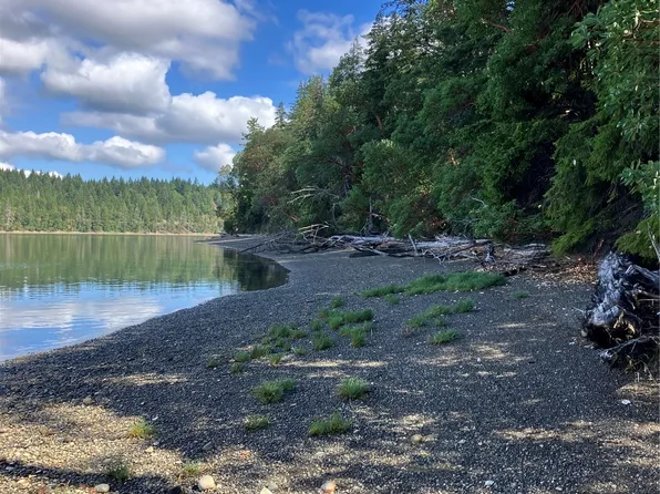 6 E Swindlers Cove Road E, Shelton, WA 98584