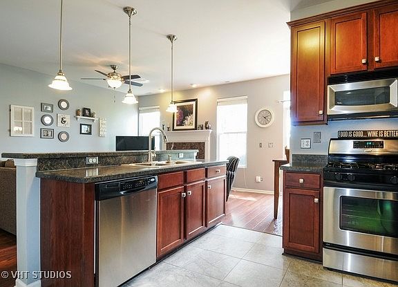 3rd image of 24246 W Leski Ln