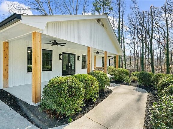 4th image of 6313 Shoreland Cir