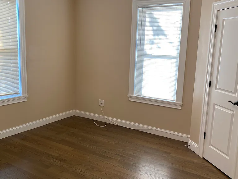 8 Buckley Ave #2 — Photo 8