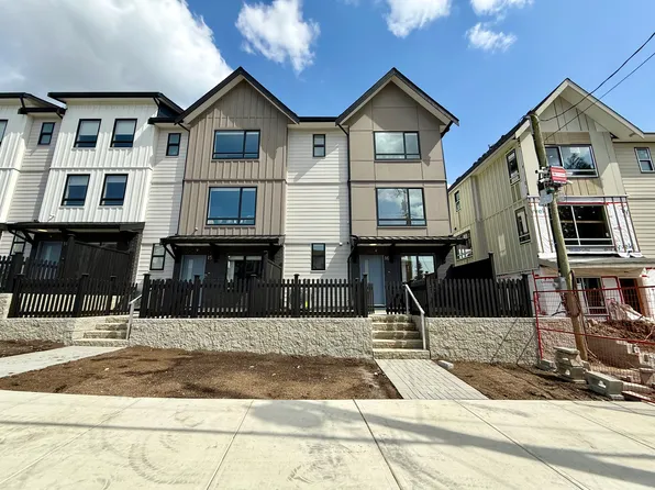 6887 204th St #16, Langley, BC V2Y 2V1