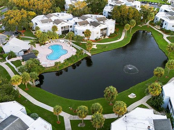4th image of 3998 Atrium Dr #U-1