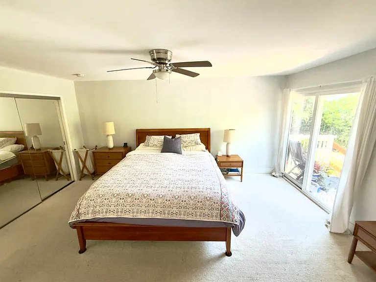 upstairs master bedroom