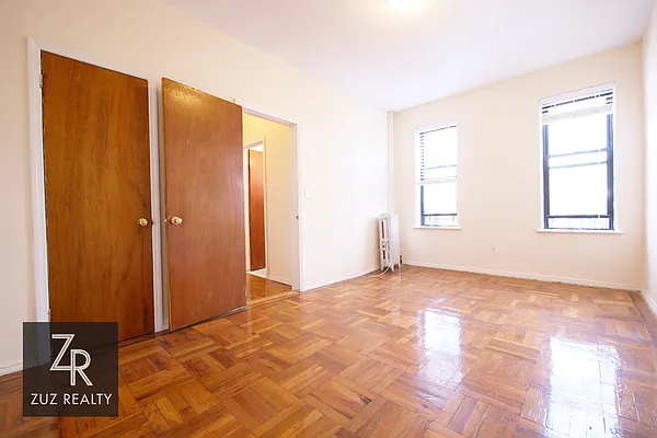 Rented by Zuz Realty | media 7