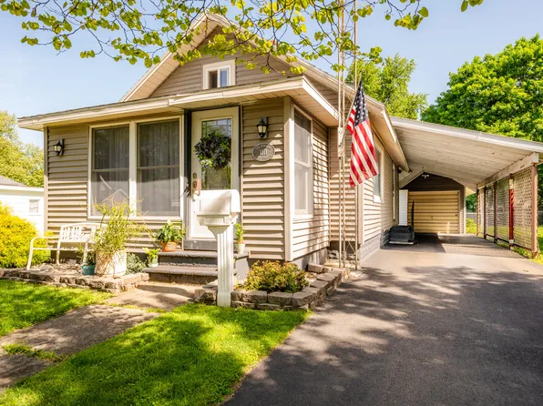1111 Cass St, Niles, MI 49120