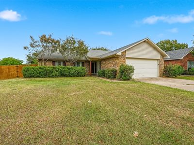 6909 Greenspring Dr, Arlington, TX, 76016